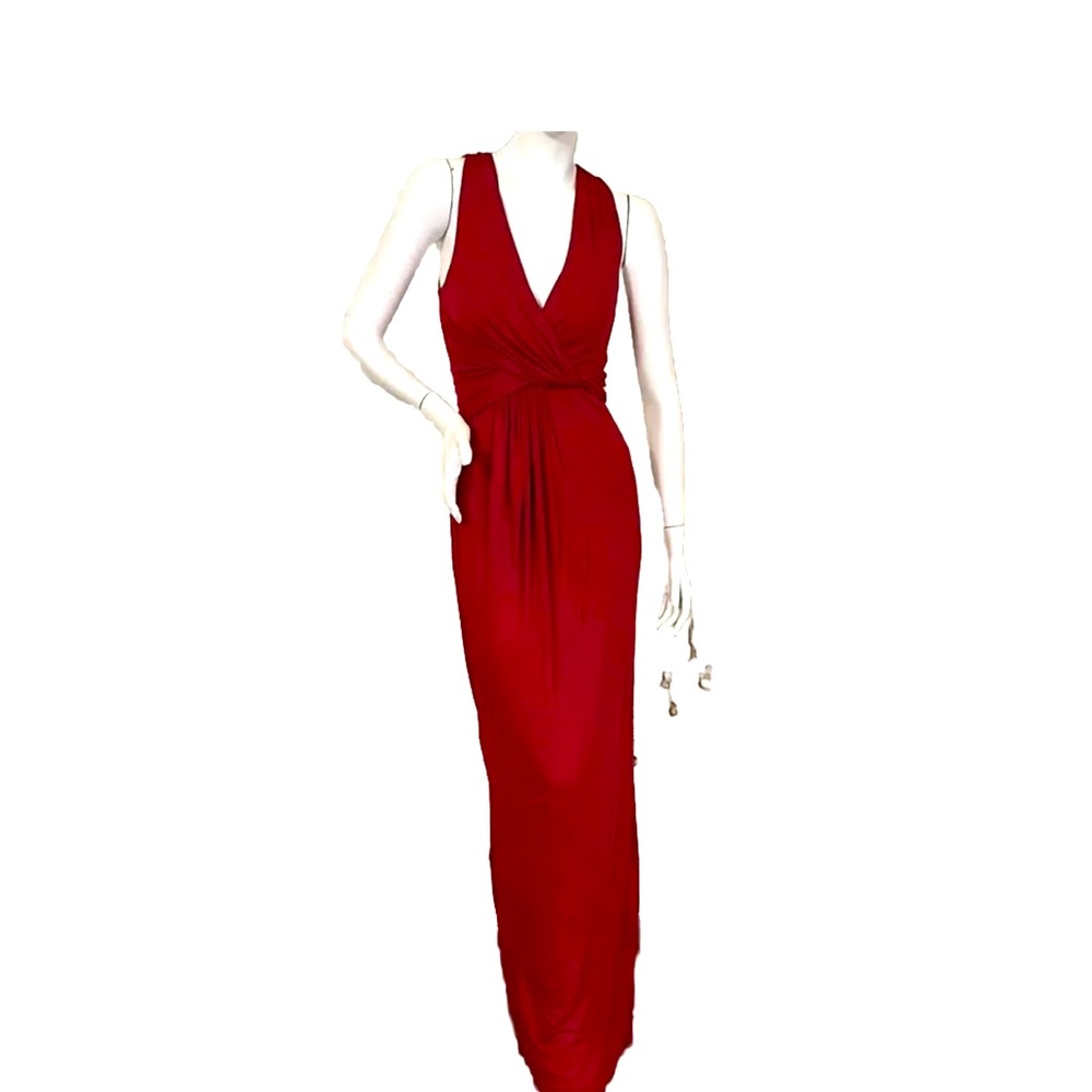 Bright red Gucci gown. Size 42. Worn once.